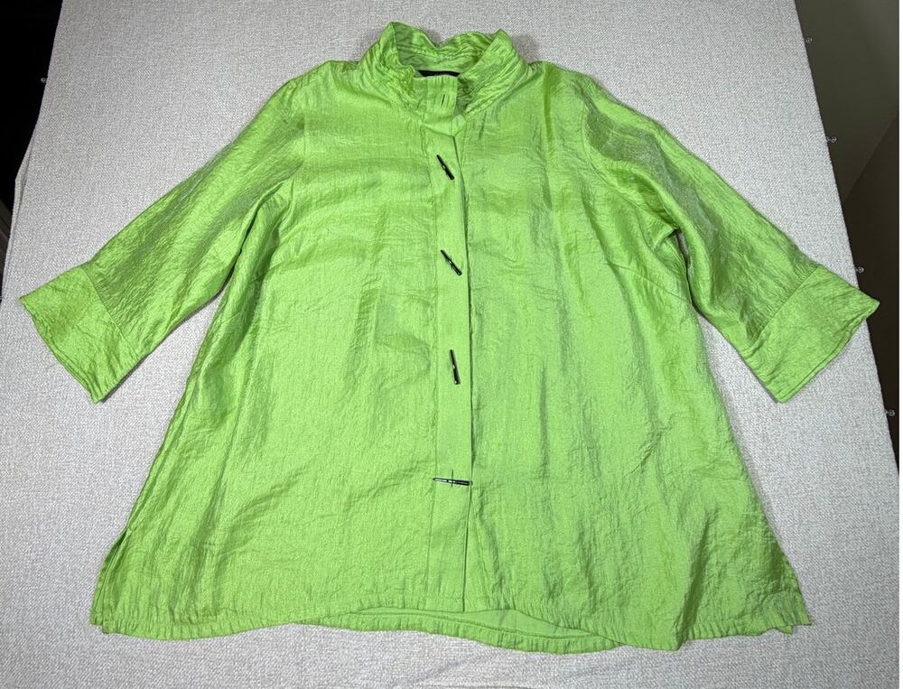 Ali Miles Women 2X Green Shimmery Asian Inspired 3/4 Sleeve Blouse Top Statement